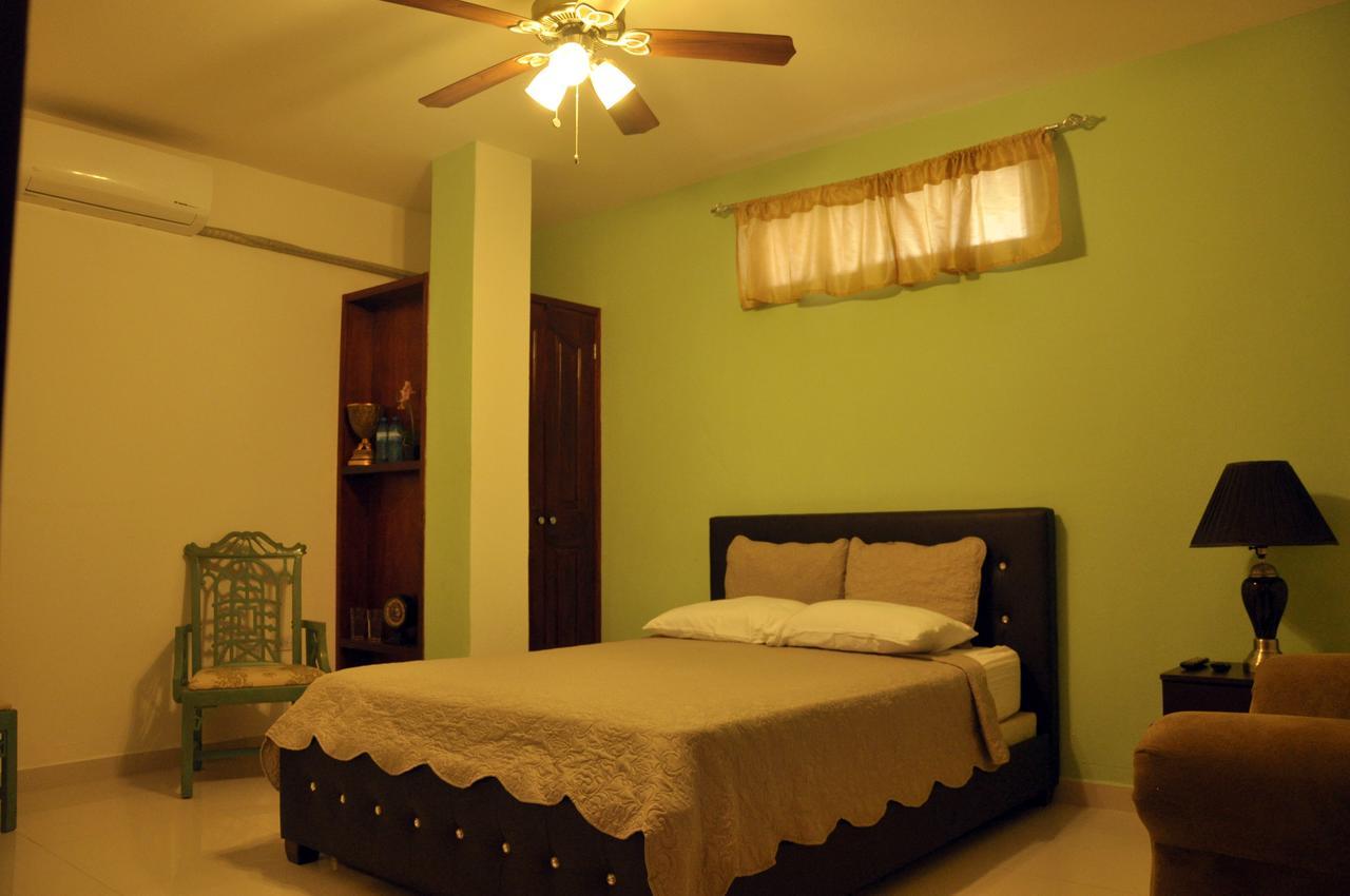 Sams Hotel Port-au-Prince Ngoại thất bức ảnh